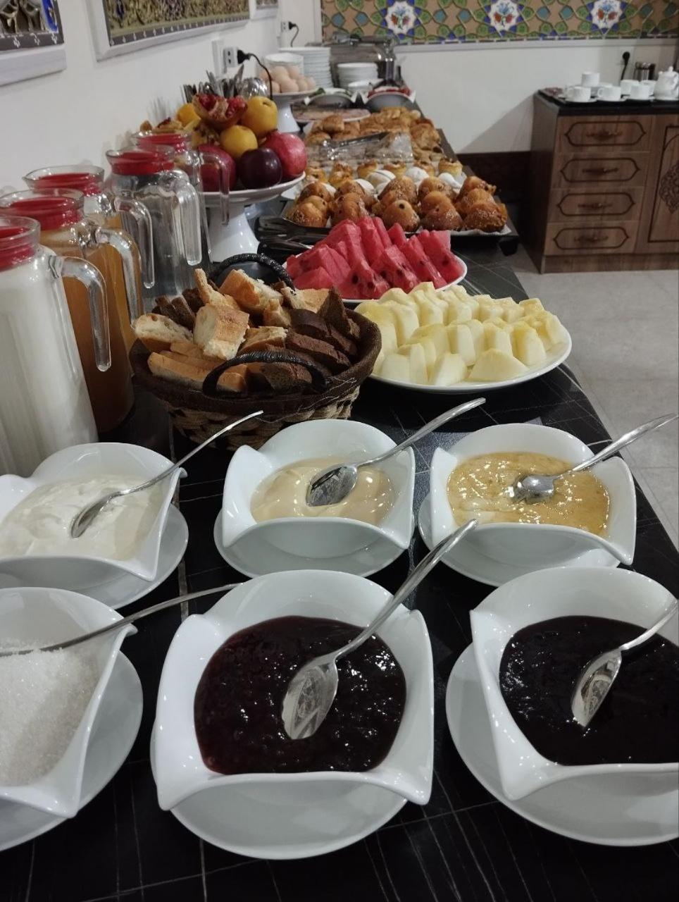 Al-Malik Boutique Hotel Bukhara Esterno foto